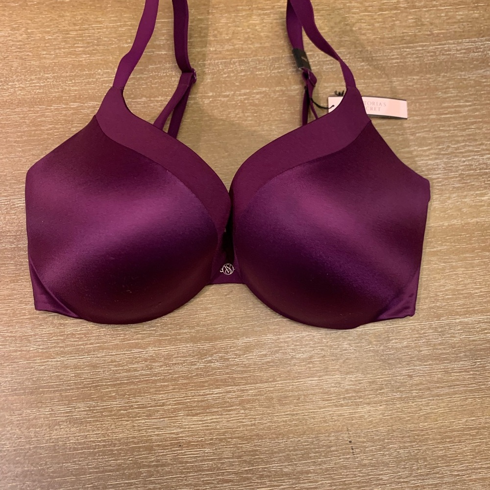 Victoria's Secret Deep Purple Push- Up Pigeonnant Bra